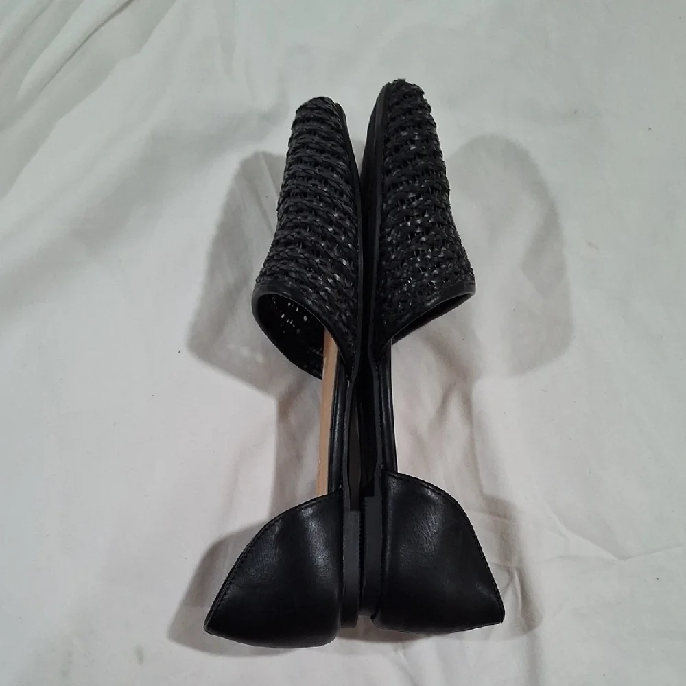 LC Lauren Conrad Women's Black Textured Loafers Size 6